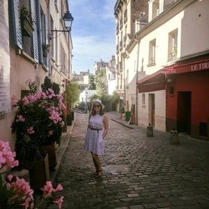 Meet your Posher, Caroline